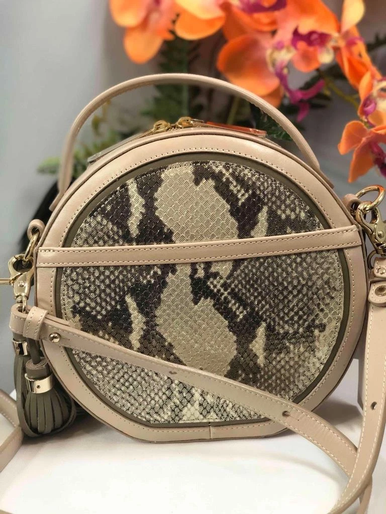 Brahmin canteen best sale bag