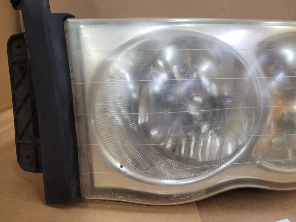 Conjunto de faros izquierdos para conductor Dodge Ram 1500 2002-2005 OEM LÁMPARA DE LUZ DE CABEZA IZQUIERDA Foto 3 de 4