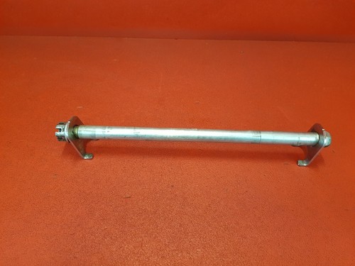 YAMAHA FZX750 Fazer BJ 1985 Hinterradachse Achse hinten gebraucht