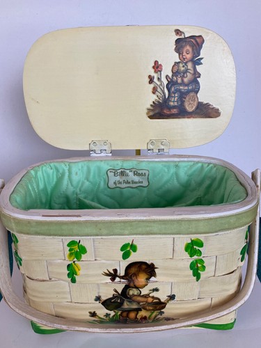 Woven wood basket purse Hummel vintage by Billie Ross Palm Beaches