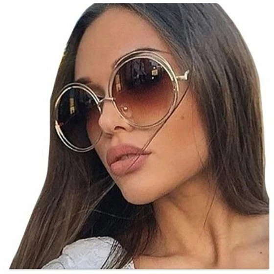 Übergroße Sonnenbrille Im 60er Jahre Style | Schildpatt-Optik, Bunt Getönt