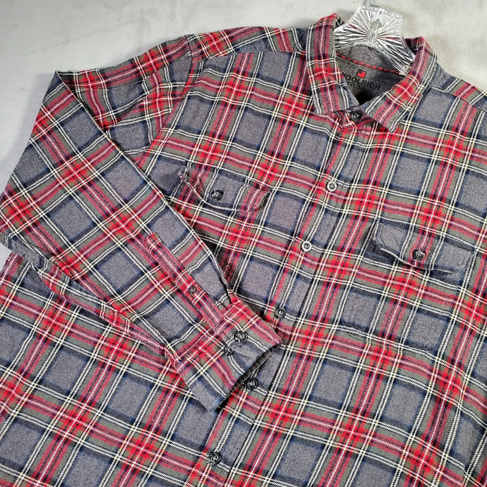 Woolrich Flannel Shirt Mens XL Red Gray Plaid Outdoors Button Lumberjack Cabin