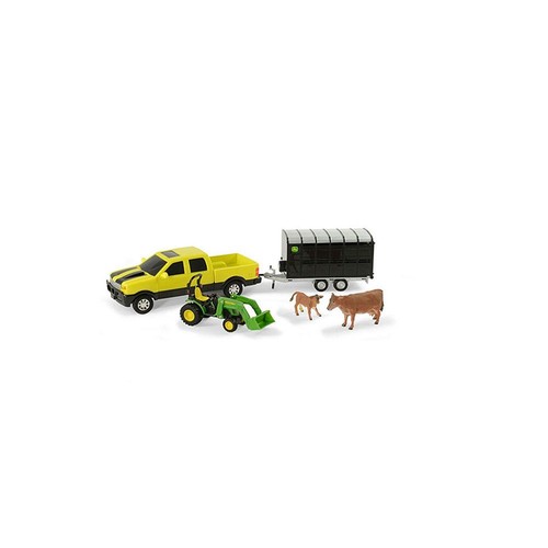 TOMY TBEK37656 1:32 Pickup Hauling Set with Cows