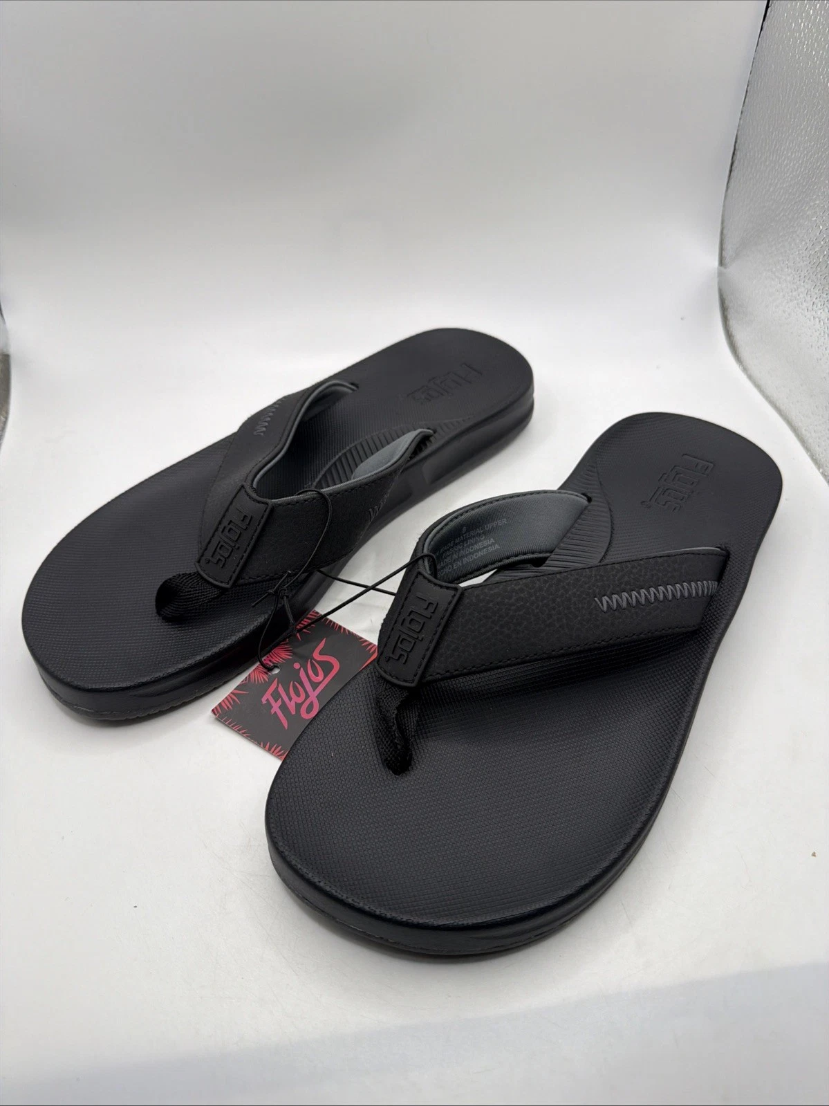 Flojos Mens Black Sandals Flip Flop Shoes Memory Foam Water-Resistant size 9