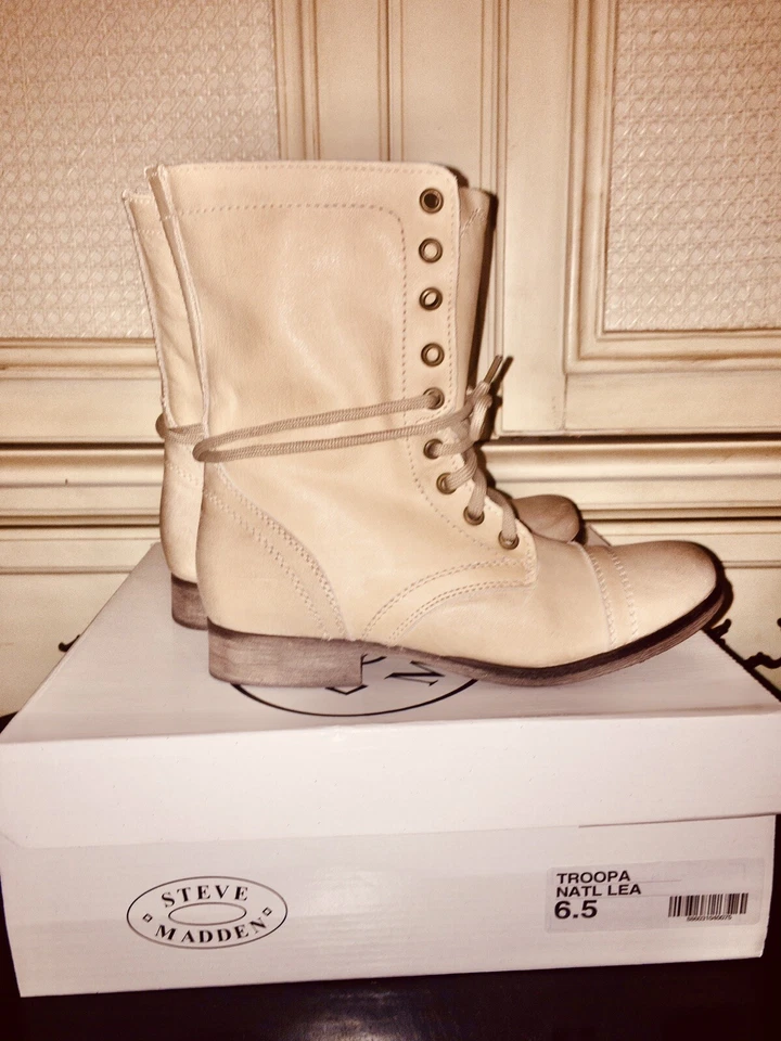 全新 Steve Madden TROOPA Combat Granny 靴子 天然皮革 蕾丝 ZiP 尺码 6.5M 37 — 第 2/4 张图片