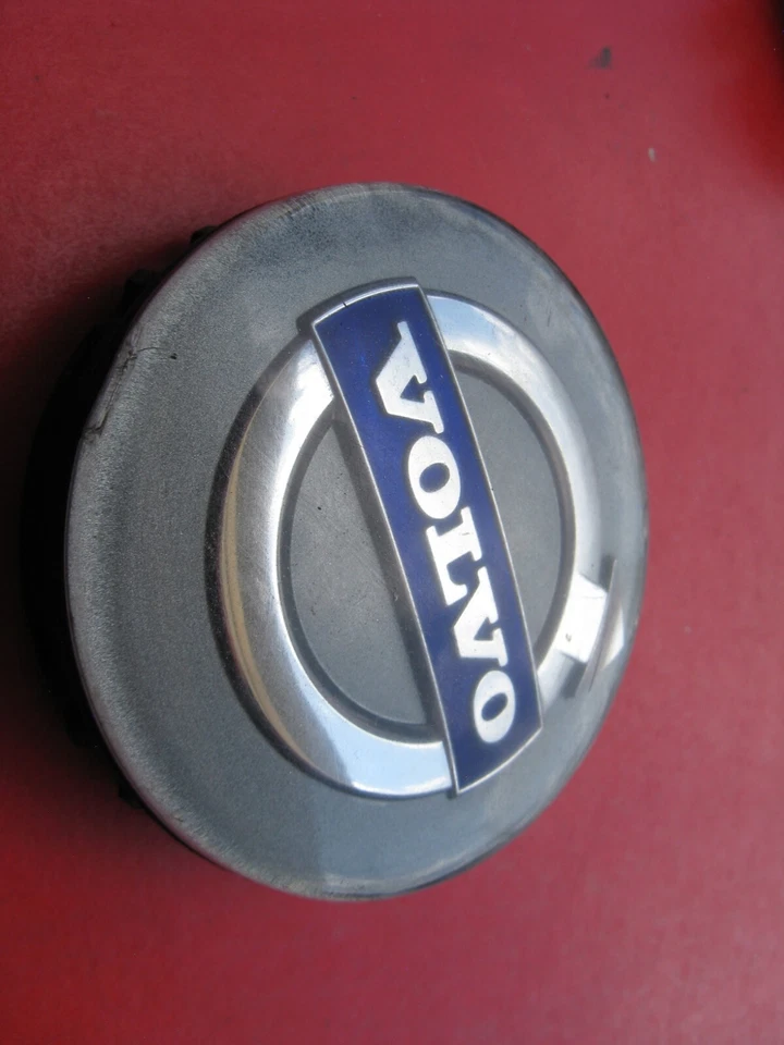VOLVO C30 C70 S40 S60 S80 V40 (4) WHEEL RIM HUB CAP HUBCAP CENTER COVER USED #1 - Image 4 of 4