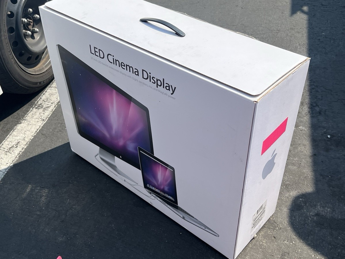 Apple LED Cinema Display 27インチ Apple LED Cinema Display (27-inch review: Apple LED Cinema