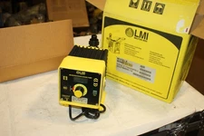 LMI Milton Roy Microprocessor Dosing Pump B941-313SI
