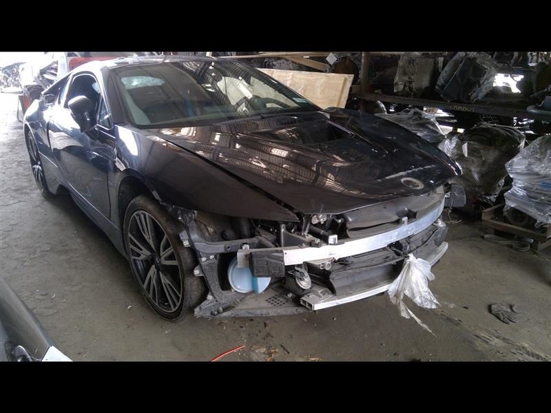 BMW i8 2014-2017 Auxiliary water pump