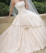 Maggie Sottero Couture Wedding Dress. Ballgown with Train. Ivory UK 10-12 VGC 👰