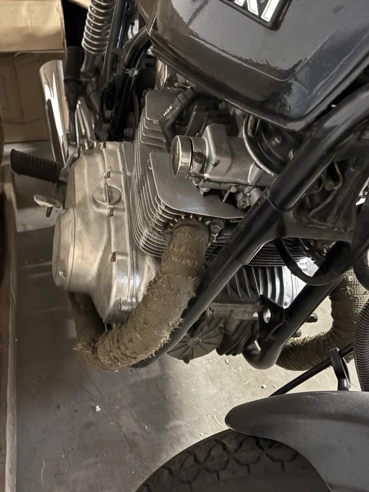 Suzuki GS 450 Café Racer Zum Aufbauen von 1981 - Bild 2 von 4