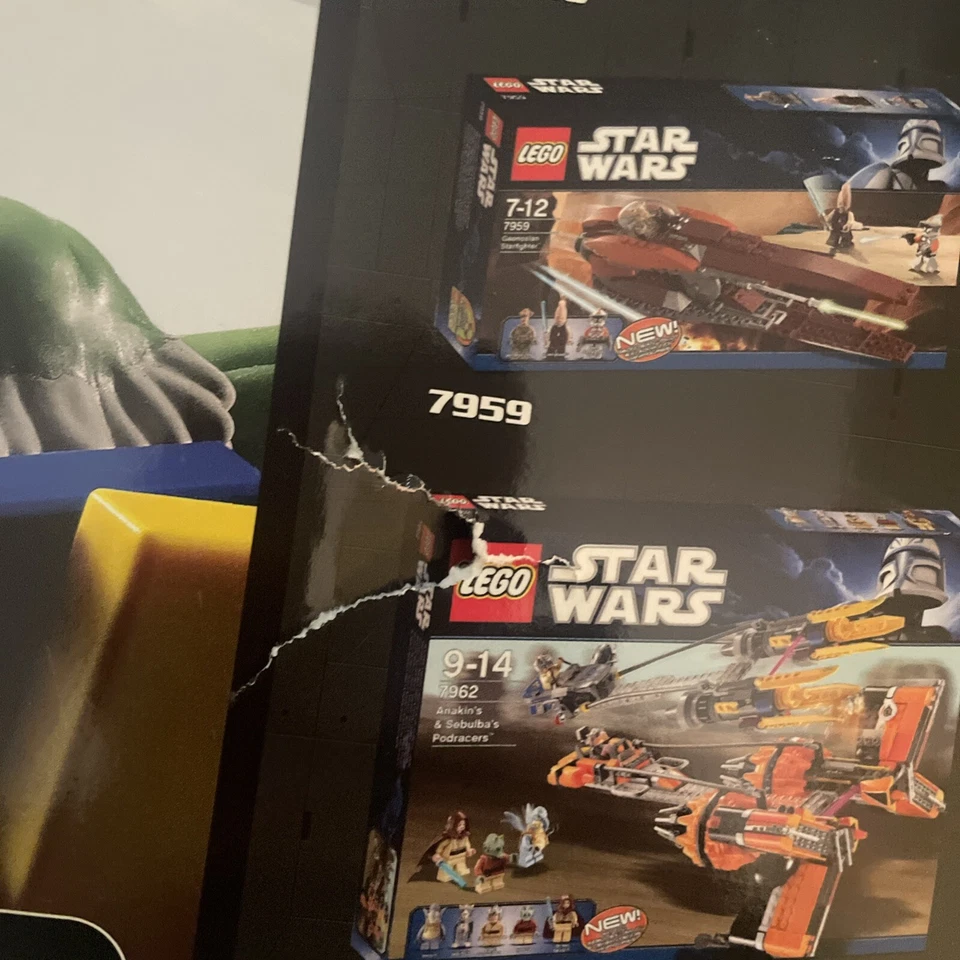 LEGO 2011 Star Wars ADVENT CALENDAR - Xmas Set 7958 NEW w/Yoda Santa Chewbacca - Image 3 of 3