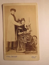 Bückeburg - man & woman in costume - spinning wheel / Hes costume 1865 / CDV