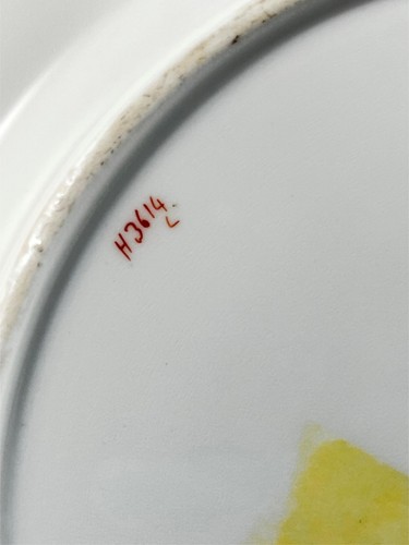 Vintage Minton H3614 Yellow Fruits Pattern Dinner Plate 10" - Picture 9 of 9