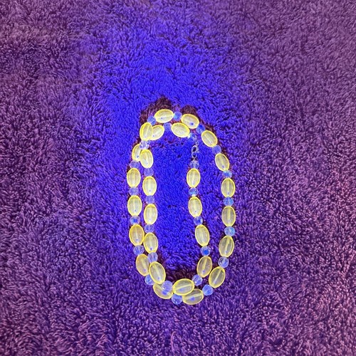 VTG Art Deco Glass Necklace Uranium Yellow Czech Glass Women`s Jewelry 24” - Picture 3 of 6