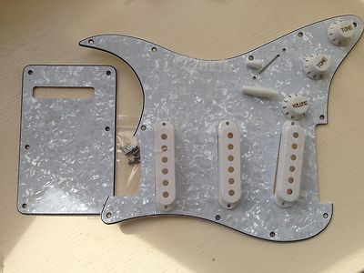 Strat SCRATCH PLATE, Trem Cover & Pickup Covers to fit USA/Mex. White Pearl 4ply