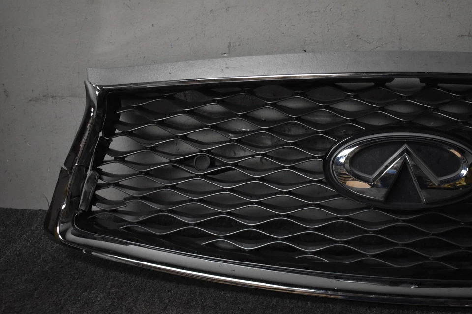 2018-2019 INFINITI Q50 GRILLE FACTORY OEM - Image 2 of 4