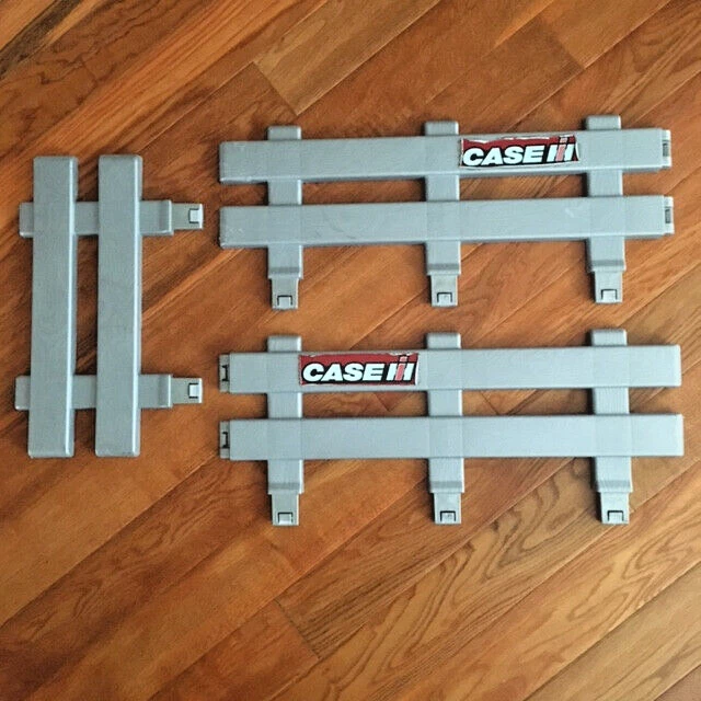 Peg Perego Case IH Magnum Trailer Used Parts Lot (FRAME NOT INCLUDED) Good Cond - Image 3 of 4