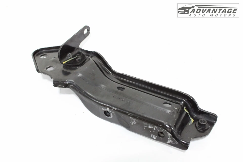 2015-2019 雪佛兰 SILVERADO 2500 高清前左侧挡泥板上挡板原始设备制造商 — 第 4/4 张图片