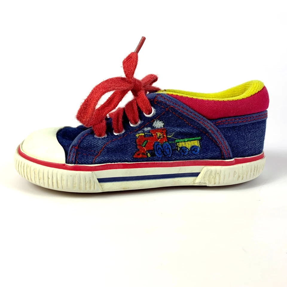 Sapatos jeans Circo vintage criança 7,5 trens bordados cores primárias azul vermelho - Imagem 4 de 4