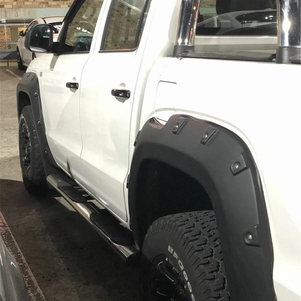 Arco de rueda Fender Flares para Volkwagen Amarok 2010-2020 estilo de bolsillo negro mate Foto 2 de 4