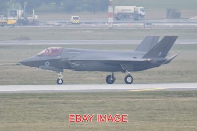 FOTO FLUGZEUG LOCKHEED-MARTIN LIGHTNING 'ZM147' C/N 2BK.0013. BUILT 2017 ALLO