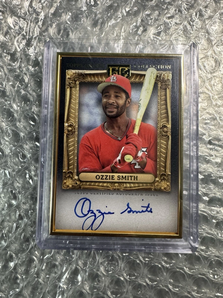 Topps Ozzie Smith Autographed Baseball Sports Trading Cards