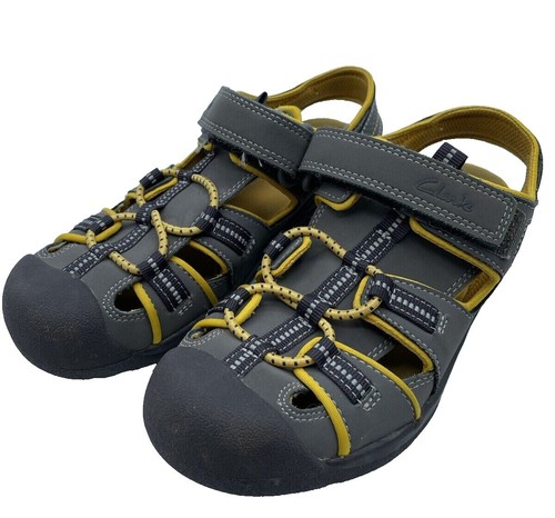 Yuu Sandales Womens Shoes SZ 6.5 M Black Hook and Loop Closure | eBay