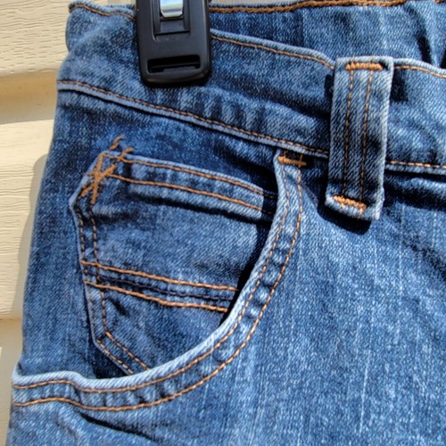 BOY'S WRANGLER CLASSIC STRAIGHT FIT JEAN 16 REG HIGH RISE MEDIUM WASH - Picture 2 of 11