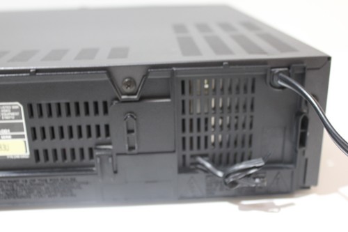 GOLDSTAR GVR-DD1 8mm VCR Video8 VHS Combo Reproductor PARA REPUESTOS O REPARACIÓN - ENCIENDE - Imagen 15 de 21