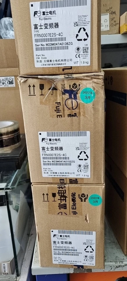 Nuevo inversor FUJI FRN0007E2S-4C FRN0007E2S4C envío rápido Foto 2 de 2