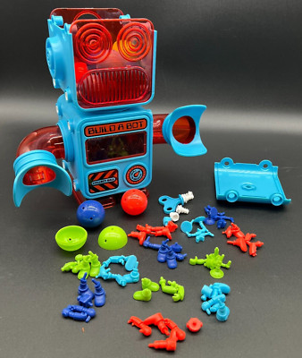 Discovery DIY Prize-Pod Robot 52-pc Retro Vending Machine Build, STEM TOY NO BOX