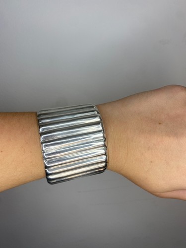 Ribbed Silver Cuff Bracelet, Sterling Silver, Length 6.5 Inch, Wide Silver Cuff - Picture 6 of 6