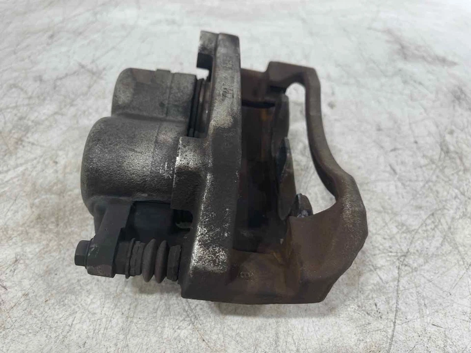 Pinza de freno delantera izquierda OEM para Dodge Ram 1500 Classic 2012-2024 Foto 4 de 4