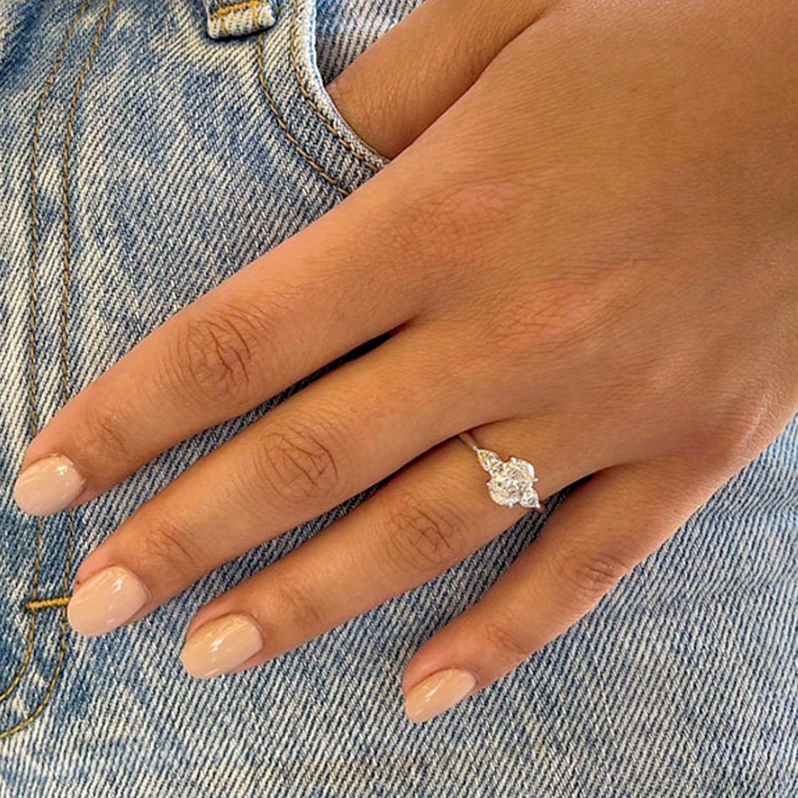 Wedding Diamond Ring 14k White Gold IGI E F VVS2 Lab Created 1.30 Carat Oval Cut