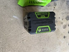 GreenWorks BAB723 80V Lithium-Ion Battery 4.0 AH And Charger