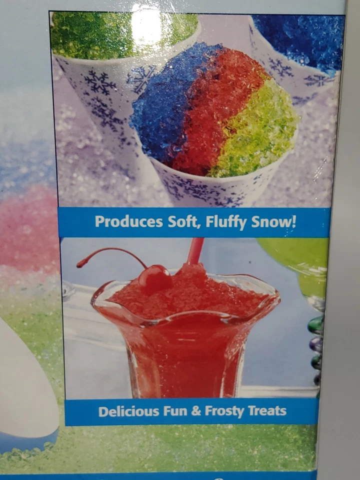 Cono de nieve Rival, aguanieve, batido, batidor. Treat Shoppe modelo IS350 Foto 2 de 4