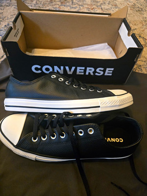 Converse Chuck Taylor All Star Low Top Lace-Up Sneakers Black/White Solid