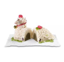 Agnello Pasquale siciliano di Pasta Reale Alle mandorle ripieno al Pistacchio