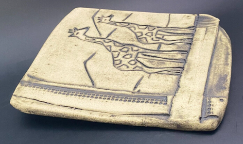 Hecho a mano Raku Studio cerámica jirafa colgante de pared Dori Kramer África Safari - Imagen 2 de 3