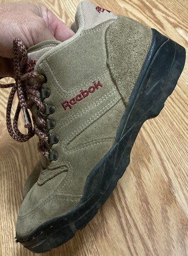 Reebok 90's Women's 7 Brown Suede 