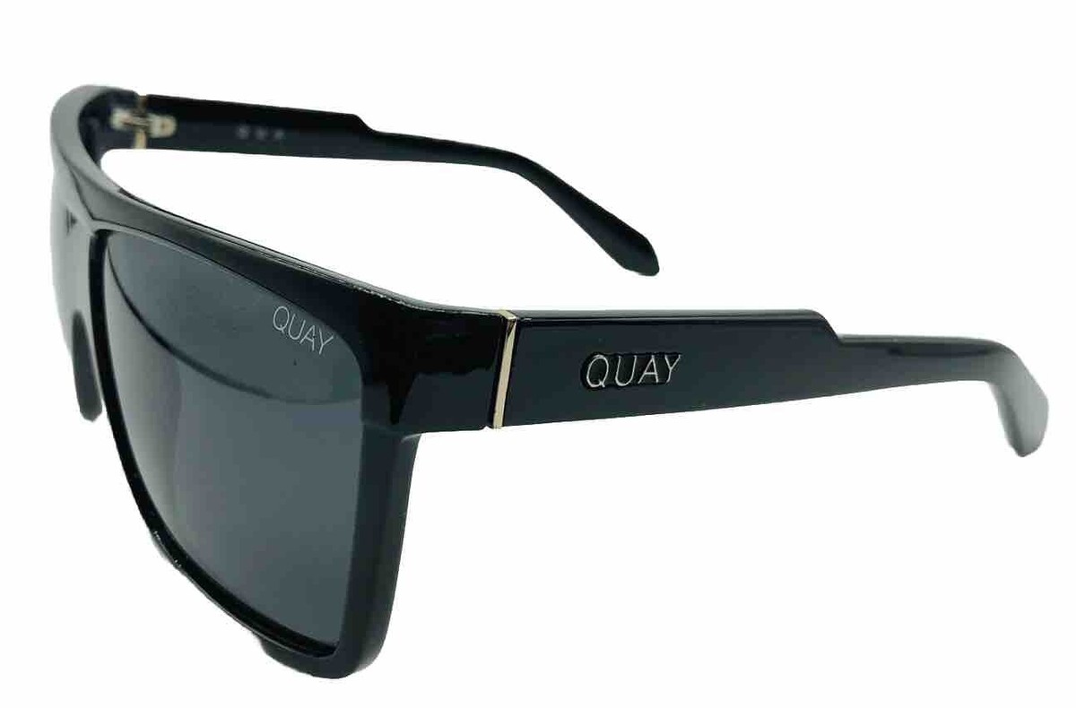 Quay Australia Barnun Polarized Square Sunglasses Lens Black 
