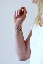 Temporary Tattoo -  Set of 2 Snake temporary tattoo (approx. 2.25"each)
