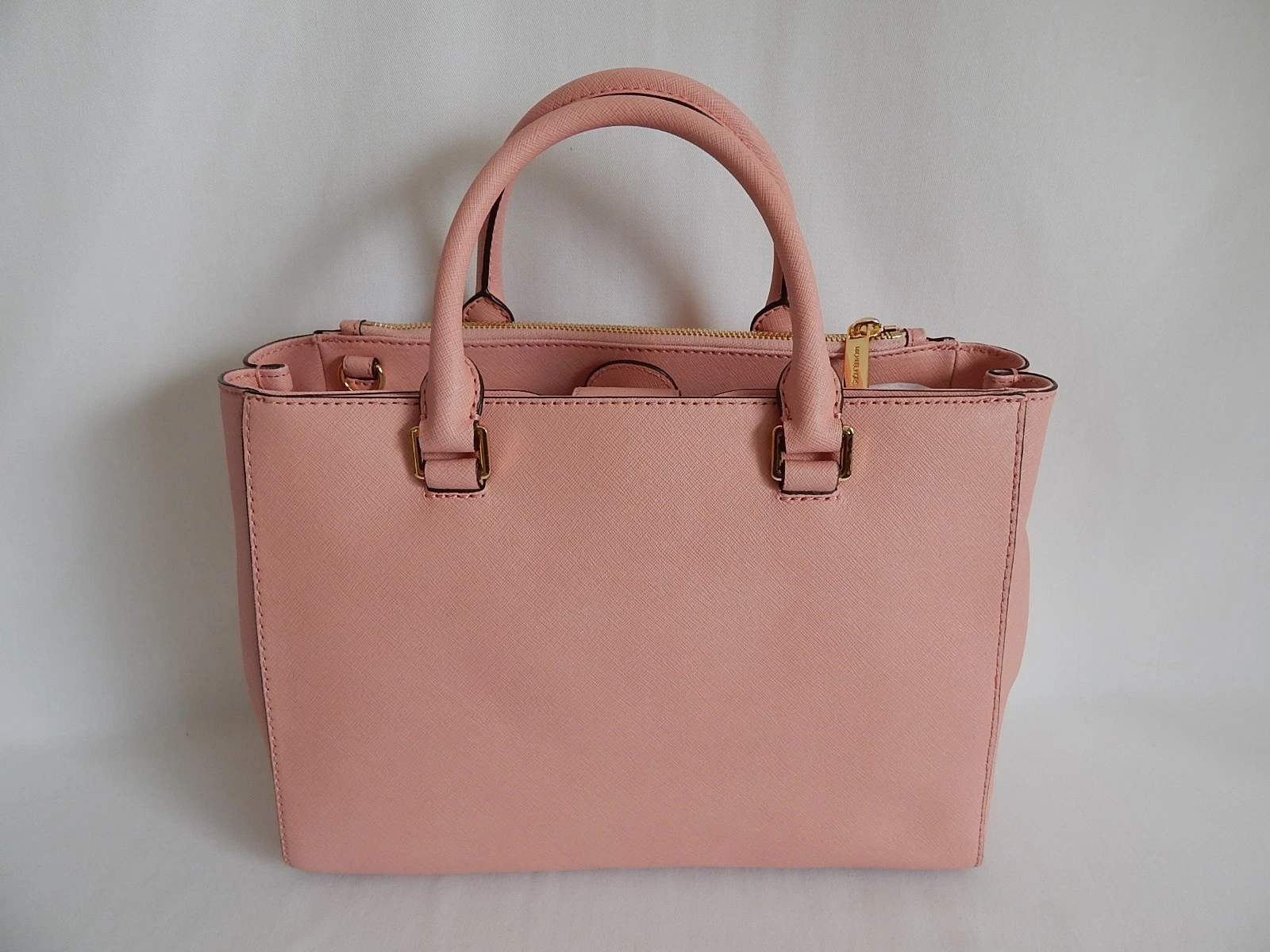 Borsa a tracolla media Michael Kors Kellen in rosa pallido