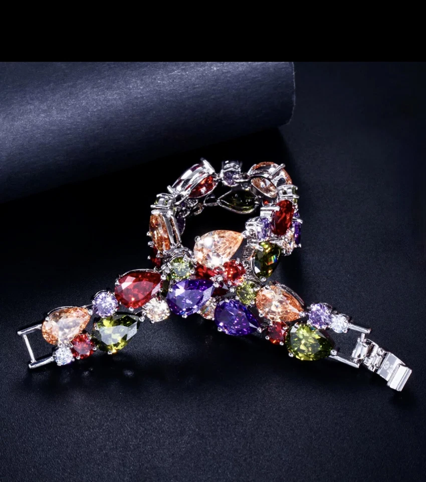 Brazalete Tenis Multicolor Chapado en Oro Blanco 18K Hecho con Cristal Swarovski Regalo Foto 4 de 4