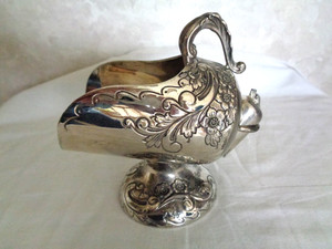 Silver-plate Scutter Scoop Sugar Bowl Holiday Imports (#6572)