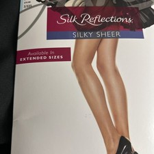 Hanes Silk Reflections Control Top Reinforced Toe Pantyhose