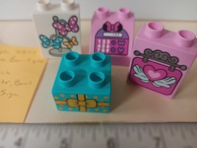 Lego Duplo 10844 Minnie Mouse Bow-tique 4 Printed Brick Parts Only