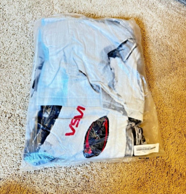 Supreme Box Logo NYC SS 2014 Astronaut Beach Towel Unused Mint w