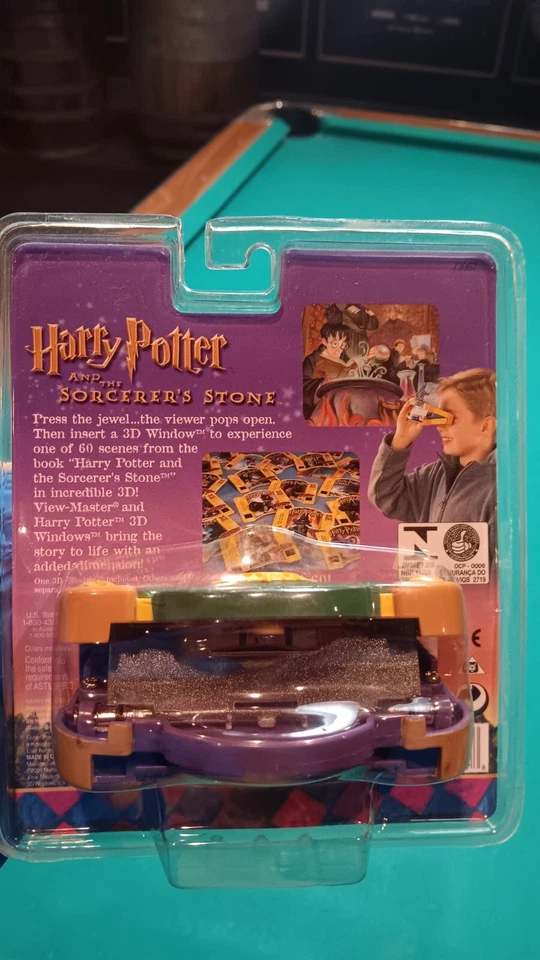 Vintage 2001 Harry Potter and the Sorcerer's Stone Viewmaster 3D Viewer SEALED - Image 3 of 4